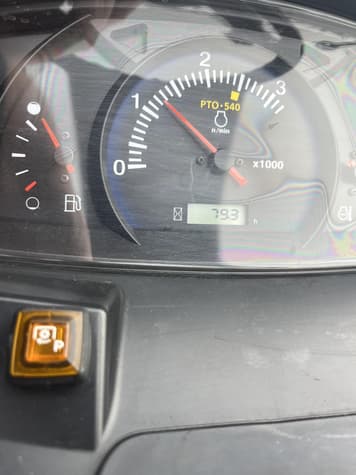 Main image Kubota L3902HST